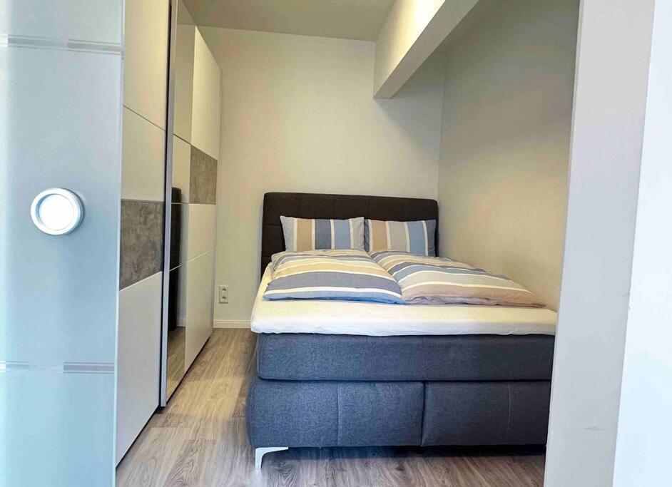 Beste Lage - Altstadt City Dusseldorf - 1,5 Zimmer Apartamento Exterior foto