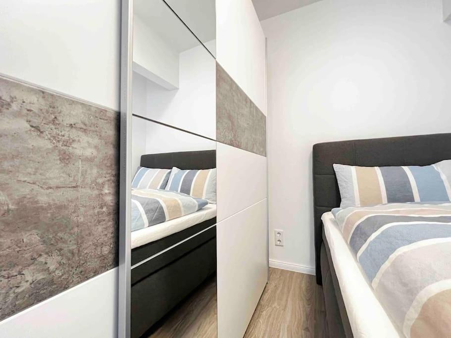 Beste Lage - Altstadt City Dusseldorf - 1,5 Zimmer Apartamento Exterior foto